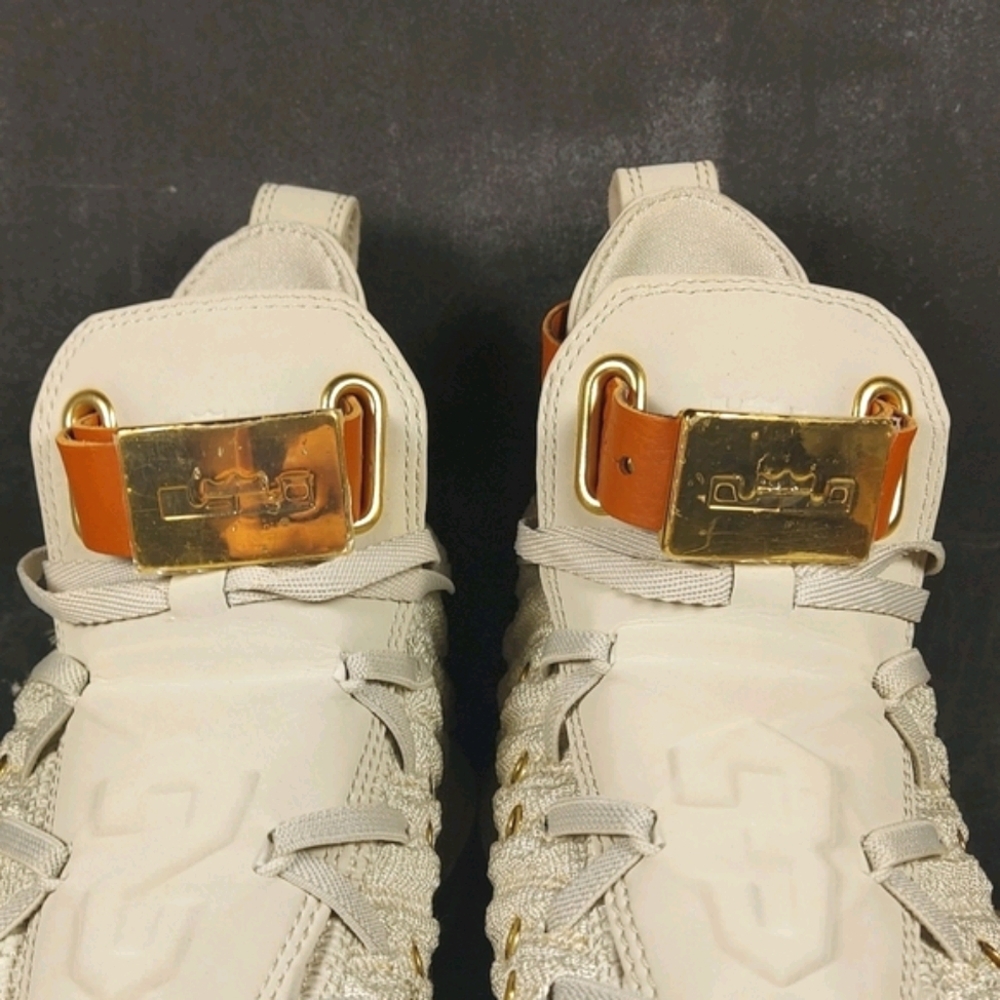 🆕️ Nike Lebron 16 HFR Harlem Fashion Row Sail 7.5 - Picture 3 of 8